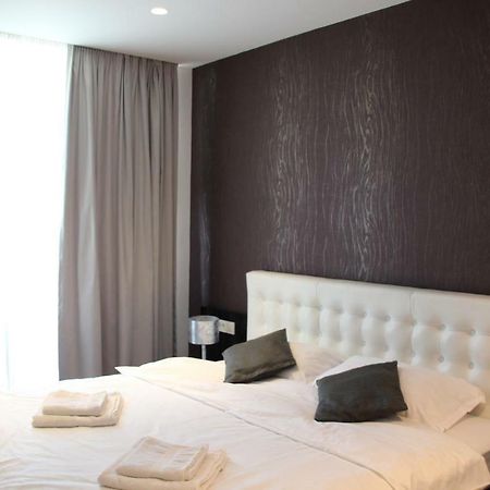 Luxury Trip Apartment ออราแด ภายนอก รูปภาพ
