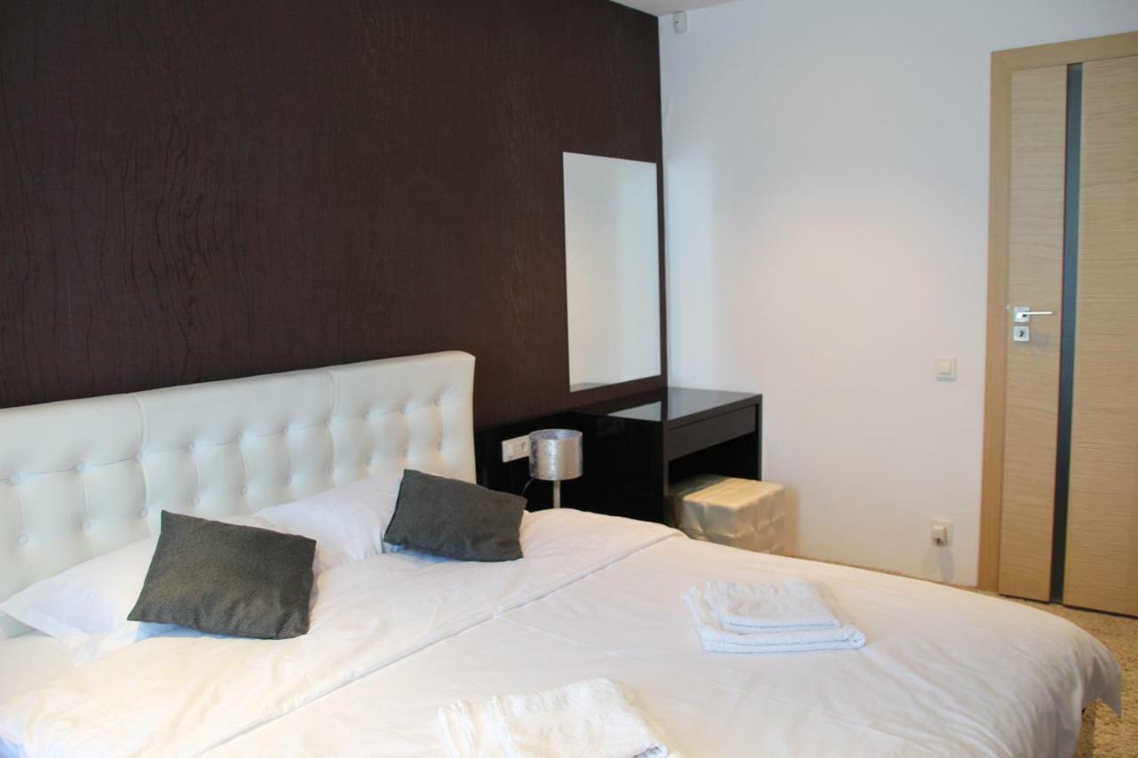 Luxury Trip Apartment ออราแด ภายนอก รูปภาพ