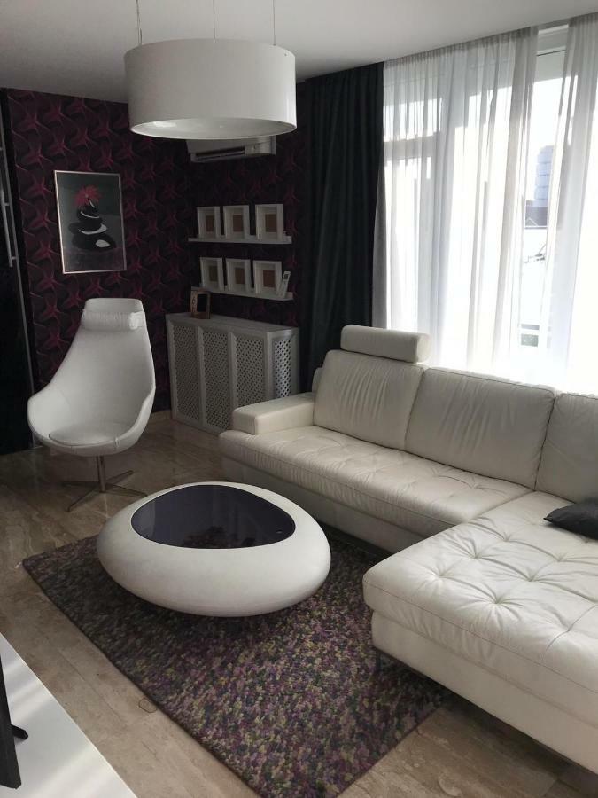 Luxury Trip Apartment ออราแด ภายนอก รูปภาพ